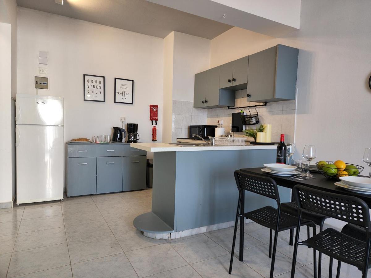 Kay'S City & Seaview One Bedroom Apartment Larnaca Luaran gambar