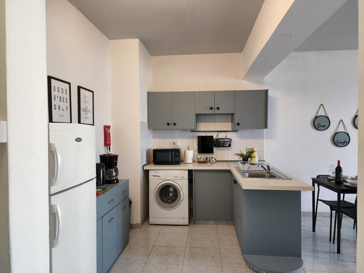 Kay'S City & Seaview One Bedroom Apartment Larnaca Luaran gambar